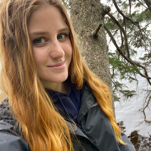 Meet your Posher, Victoria - Picture 1 of 1